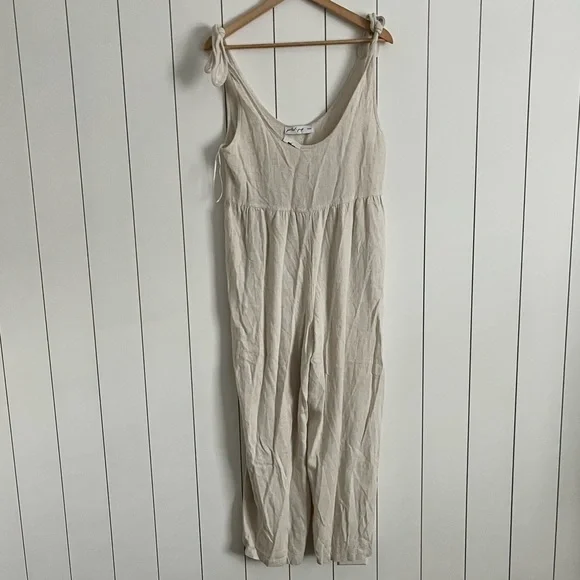 Petal & Pup Ayla Linen Jumpsuit Oatmeal - Picture 9 of 11
